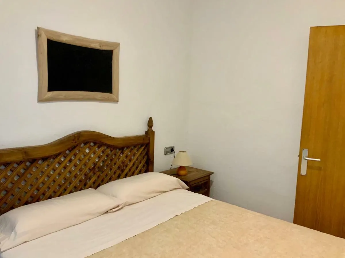 Apartamento La Palmera Plaza サン・マルティー・ダンプリアス アパート