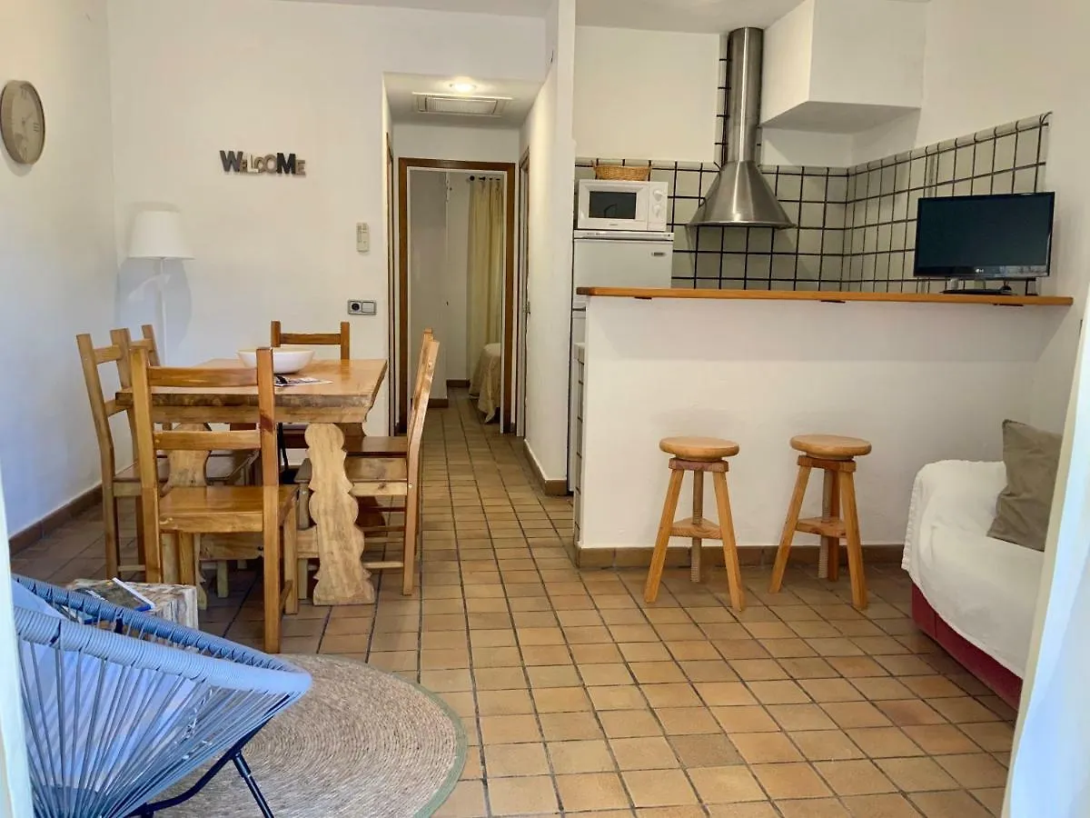 Apartamento La Palmera Plaza サン・マルティー・ダンプリアス 0*,